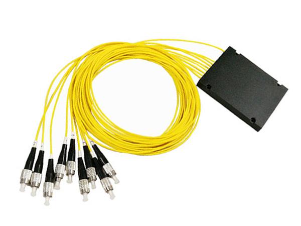 Fiber Optic Cassette 1X8 PLC Splitter , Optical Fiber Splitter Low PDL